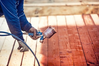 Bình sơn xịt gỗ - giải pháp tối ưu cho nội thất chất liệu gỗ